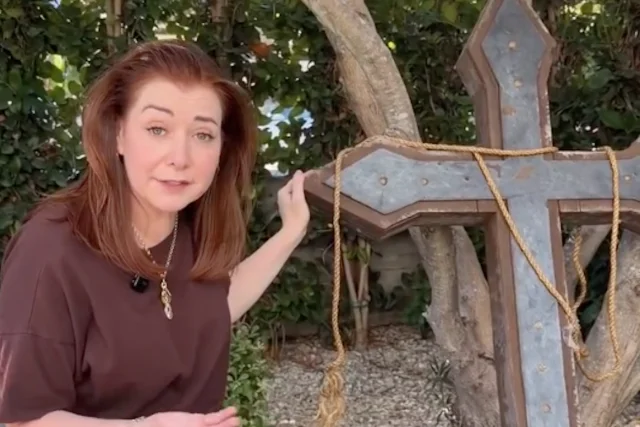 Alyson Hannigan Buffy The Vampire Slayer Props