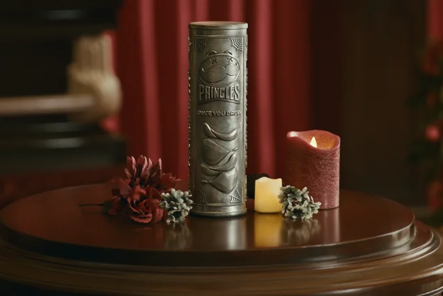 Pringles Urn