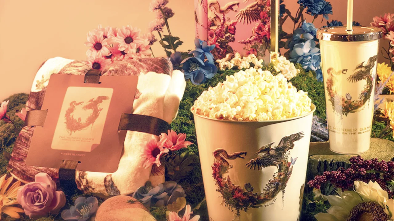 Regal The Hunger Games Book Tin Popcorn Bucket