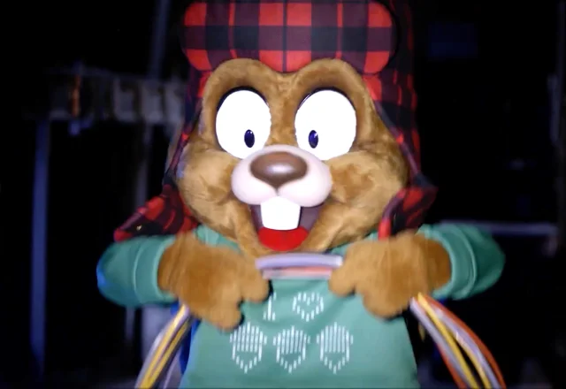 Earl the Squirell Balloon Thanksgiving Day